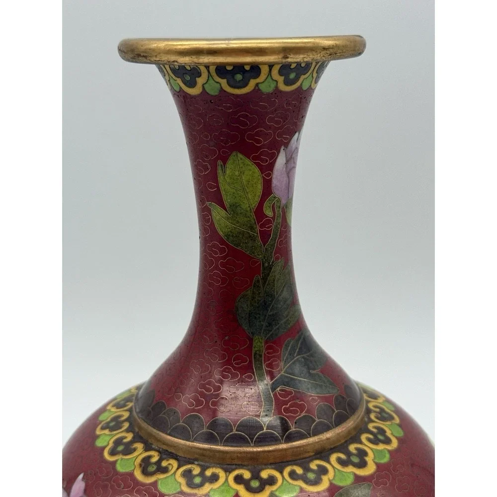Vintage Jingfa Chinese Enamel on Brass Cloisonné‎ Red Floral Vase 8.25